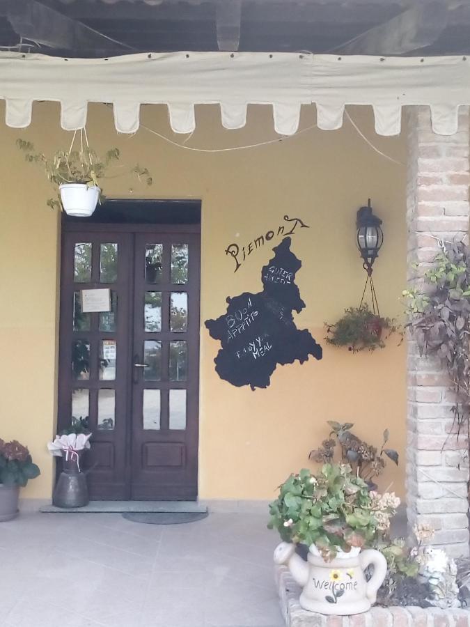Agriturismo San Martino Castiglione Tinella Εξωτερικό φωτογραφία